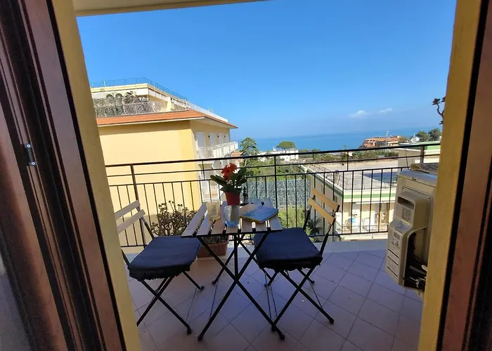 Sara Blu סורנטו